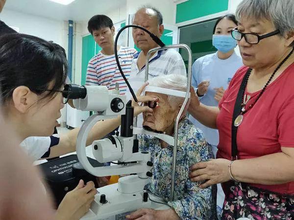 “都市光明行·白内障免费手术”报名进行中……